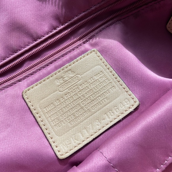 Coach Purse with matching Wallet - Picture 4 of 10